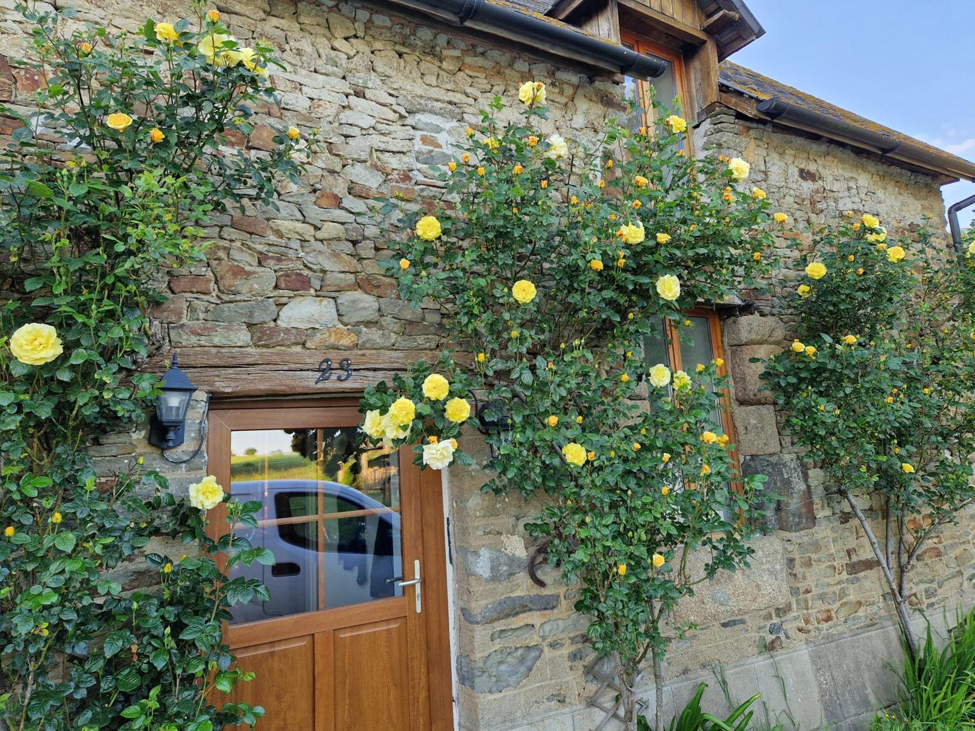Maison Precey Extérieur photo