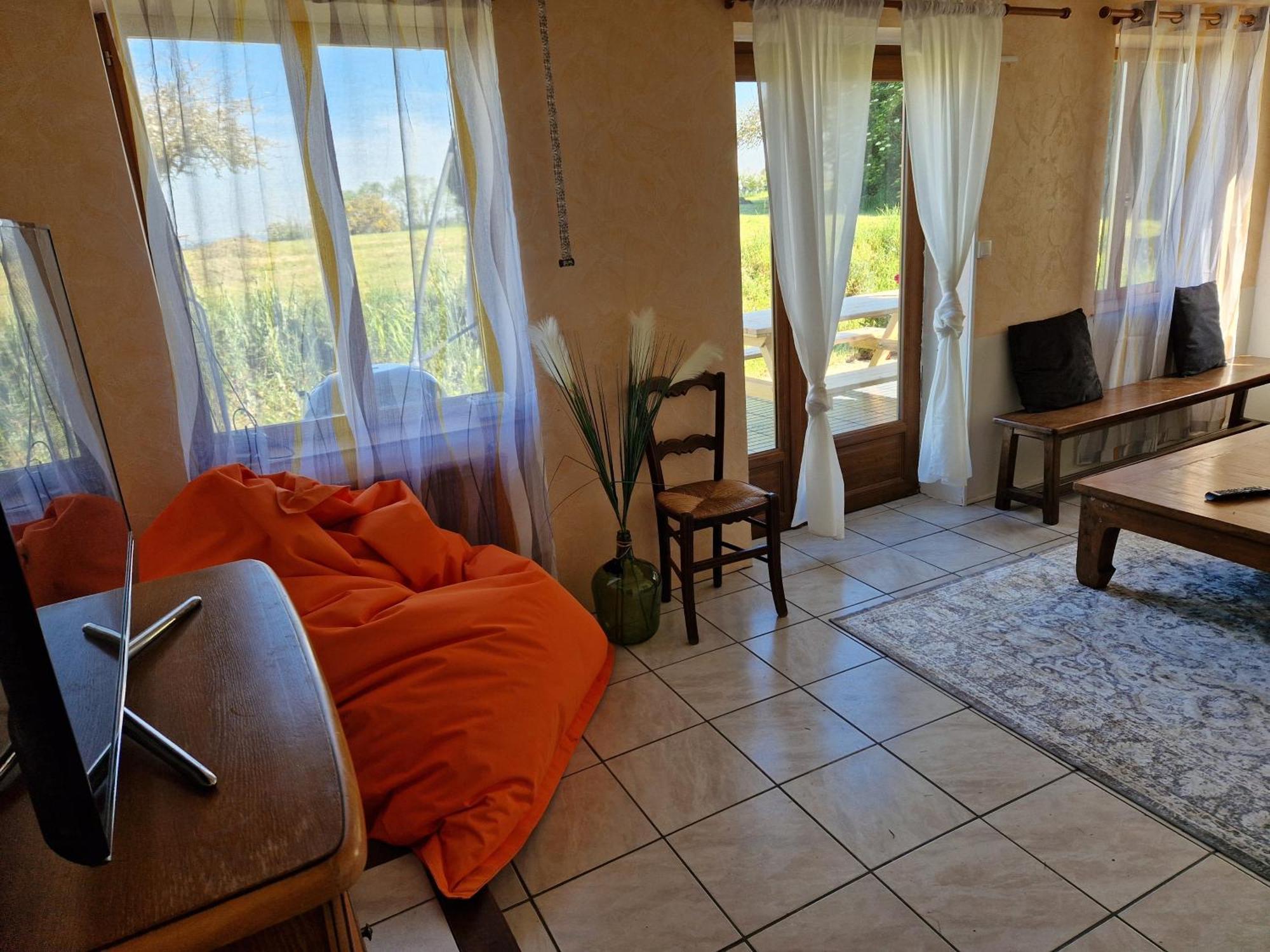 Maison Precey Extérieur photo