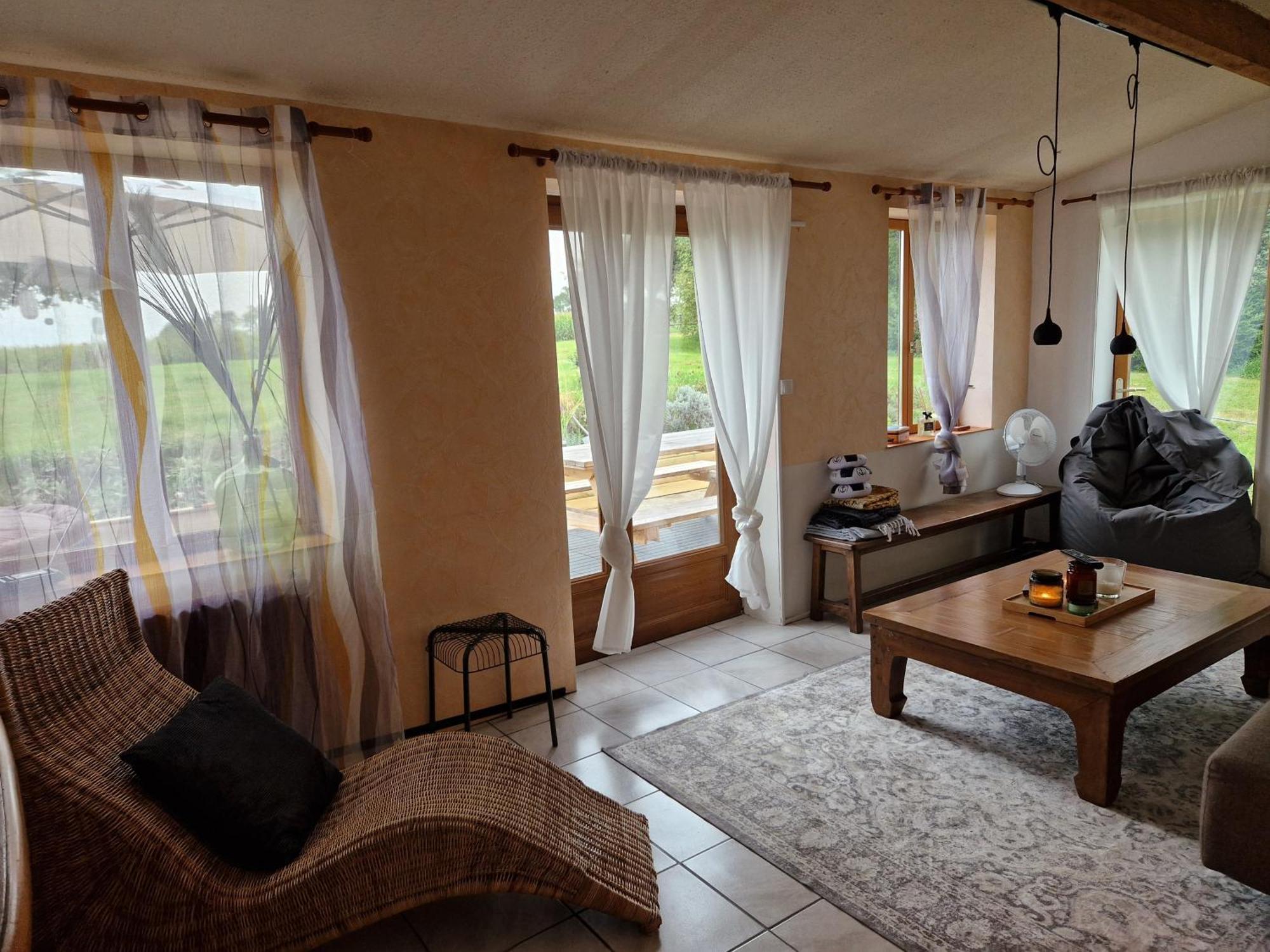 Maison Precey Extérieur photo